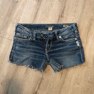 Silver Jeans Women's Classic Blue Jean Shorts
